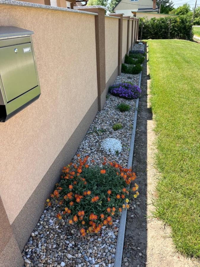 Rajczi Apartman Mohács Exterior foto